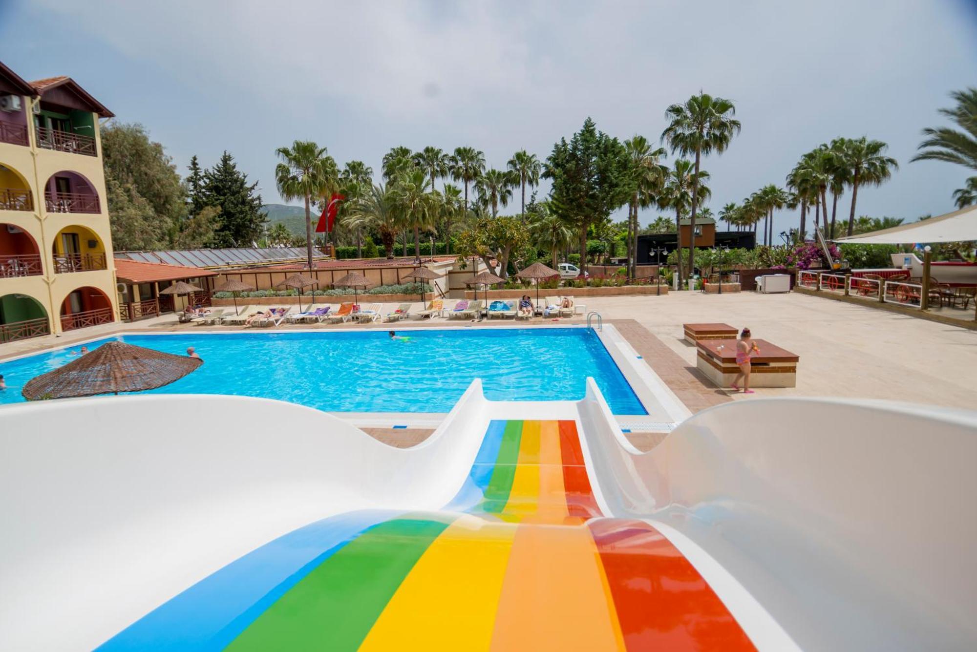 Club Tropical Beach Hotel Toslak Eksteriør billede