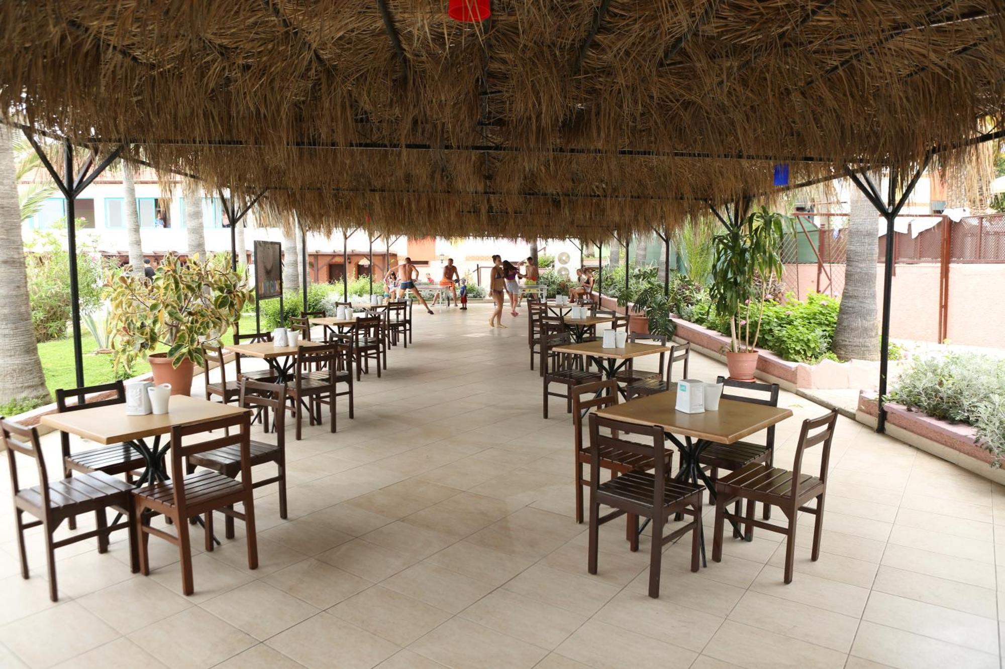 Club Tropical Beach Hotel Toslak Eksteriør billede