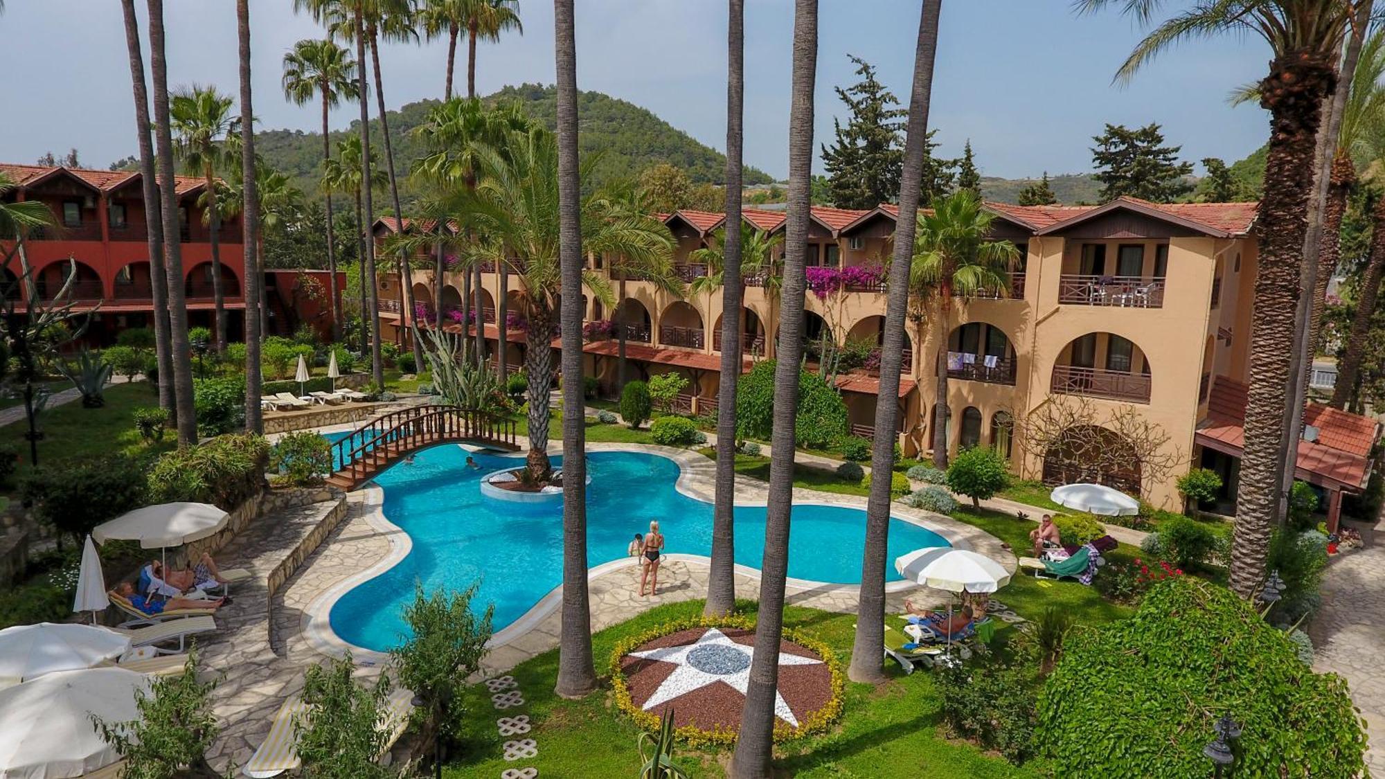 Club Tropical Beach Hotel Toslak Eksteriør billede